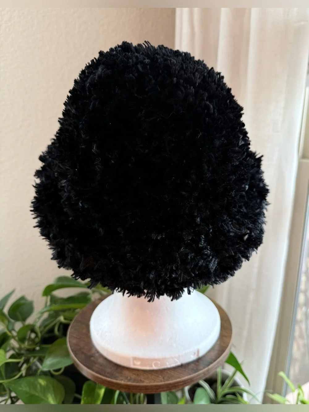 Vtg Limited Too Black Fuzzy Faux Fur Bucket Hat Beanie Hat